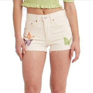 Levi Women’s Original 501 Shorts white
